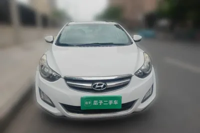 Hyundai Elantra (5th Generation 2015, 39300 км, за 4670 USD