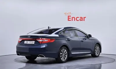 Hyundai Grandeur 2015, 97525 км, за 5798.05 USD