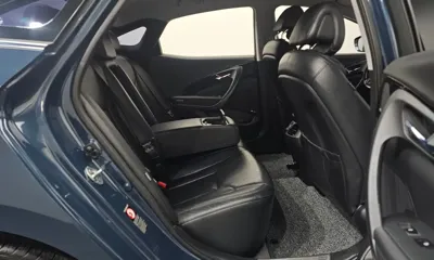 Hyundai Grandeur 2015, 97525 км, за 5798.05 USD - фото 12