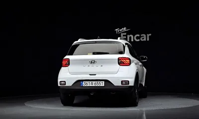 Hyundai Venue 2026, 6349 км, за 13817.78 USD