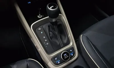 Hyundai Venue 2026, 6349 км, за 13707.1 USD - фото 9