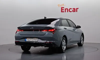 Hyundai Avante 2022, 13888 км, за 14267.11 USD