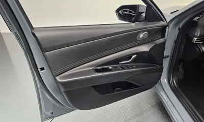 Hyundai Avante 2022, 13888 км, за 14267.11 USD - фото 24