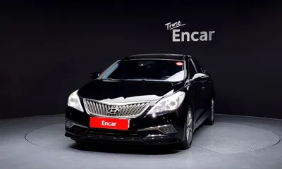 Hyundai Grandeur 2016, 243467 км, за 2693.12 USD