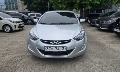 Hyundai Avante 2012, 117842 км, за 2309.4 USD