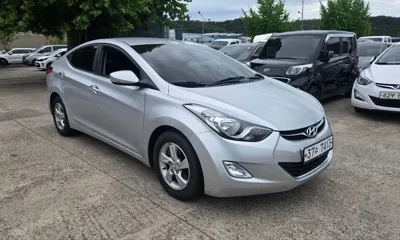Hyundai Avante 2012, 117842 км, за 2309.4 USD