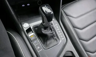 Volkswagen Tiguan 2021, 36381 км, за 19403.96 USD - фото 9