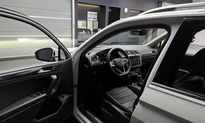Volkswagen Tiguan 2021, 36381 км, за 19403.96 USD - фото 10