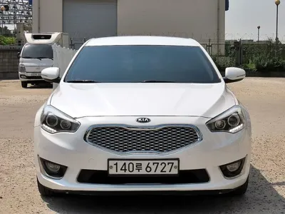 Kia K7 · 2015 год
