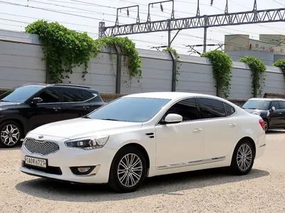 Kia K7 2015, 196695 км, за 3413.42 USD