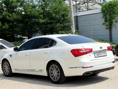 Kia K7 2015, 196695 км, за 3413.42 USD