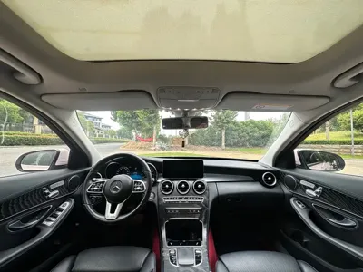 Mercedes-Benz C-Class 2019, 110000 км, за 16156.25 USD