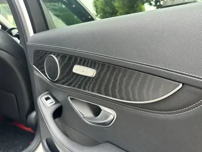 Mercedes-Benz C-Class 2019, 110000 км, за 16156.25 USD - фото 11