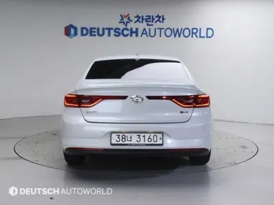 Renault-KoreaSamsung SM6 2017, 103460 км, за 2847.68 USD