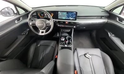 Kia K5 2024, 30544 км, за 16903.45 USD - фото 7