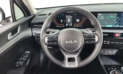 Kia K5 2024, 30544 км, за 16903.45 USD - фото 13