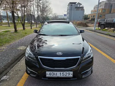 Kia K7 · 2012 год