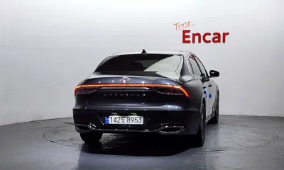 Hyundai Grandeur 2020, 112730 км, за 11717.21 USD