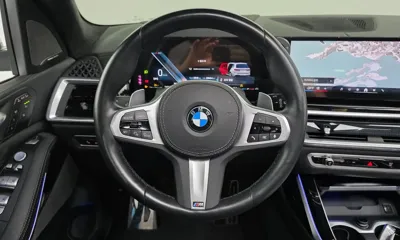 BMW X7 2024, 23948 км, за 72677.61 USD - фото 13