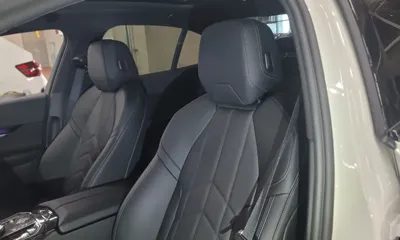 BMW 5-Series 2026, 4356 км, за 41929.39 USD - фото 4