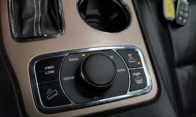 Jeep Cherokee 2016, 178113 км, за 8008.4 USD - фото 20