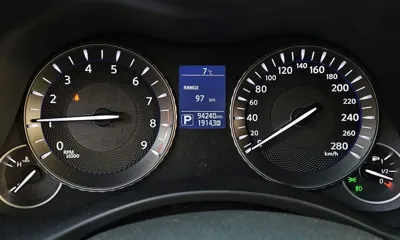Infiniti Q70 2017, 94240 км, за 7126.9 USD - фото 8