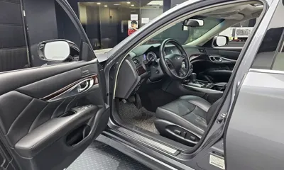 Infiniti Q70 2017, 94240 км, за 7126.9 USD - фото 11