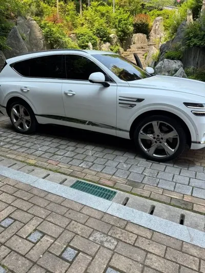 Genesis GV80 2023, 30100 км, за 35447.03 USD