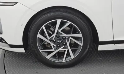 Hyundai Grandeur 2023, 61985 км, за 20746.61 USD