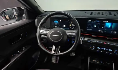 Hyundai Kona 2025, 25302 км, за 17889.69 USD - фото 12