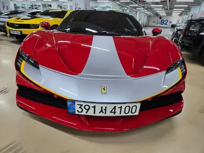 Ferrari SF90 2021, 2100 км, за 312007.23 USD