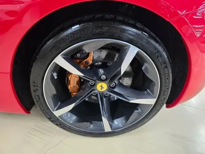 Ferrari SF90 2021, 2100 км, за 312007.23 USD