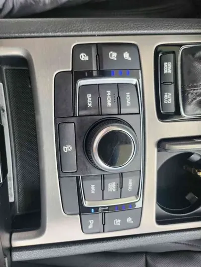 Hyundai Genesis 2015, 183130 км, за 4875.51 USD - фото 18