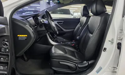 Hyundai Avante 2014, 118077 км, за 4077.88 USD - фото 18
