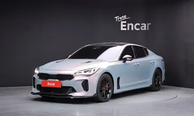 Kia Stinger · 2023 год