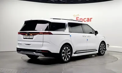 Kia Canival 2021, 92732 км, за 16901.77 USD