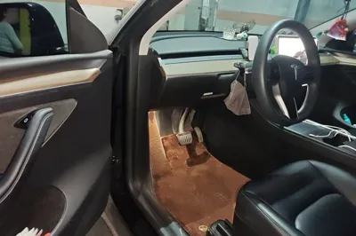 Tesla Model Y 2022, 74100 км, за 26114 USD - фото 19