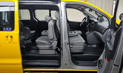 Hyundai Starex 2015, 145966 км, за 4722.8 USD - фото 12