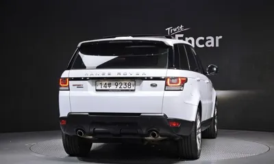 Land Rover Range Rover Sport 2015, 91500 км, за 18654.75 USD