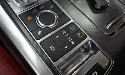 Land Rover Range Rover Sport 2015, 91500 км, за 18654.75 USD - фото 14