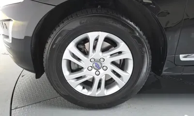 Volvo XC60 2017, 69994 км, за 10401.09 USD