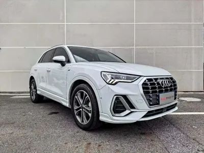 Audi Q3 2022, 38800 км, за 19975.21 USD