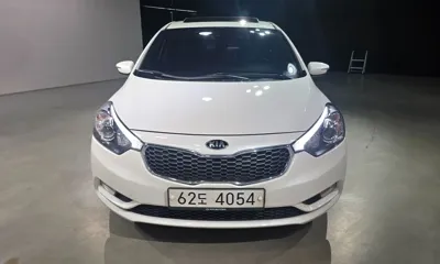 Kia K3 2015, 108268 км, за 4135.49 USD