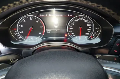 Audi A6L 2014, 137200 км, за 11501 USD - фото 10