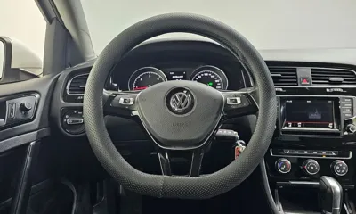 Volkswagen Golf 2015, 94936 км, за 4296.67 USD - фото 13