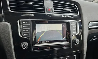 Volkswagen Golf 2015, 94936 км, за 4296.67 USD - фото 15