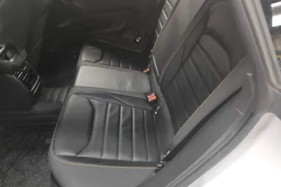 Volkswagen FAW-Volkswagen CC 2024, 29600 км, за 24772 USD