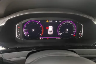 Volkswagen FAW-Volkswagen CC 2024, 29600 км, за 24772 USD - фото 23