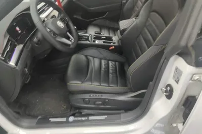Volkswagen FAW-Volkswagen CC 2024, 29600 км, за 24772 USD - фото 26