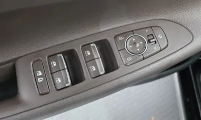 Hyundai Grandeur 2020, 85309 км, за 14469.77 USD - фото 12